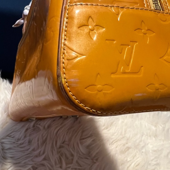 Tompkins Square Boston Vernis Bag Authentic - Picture 8 of 16